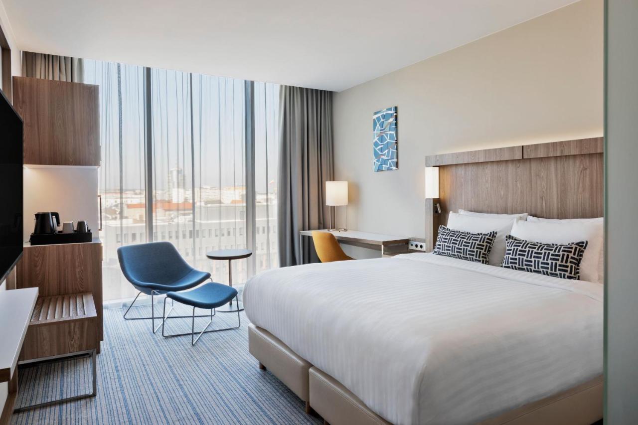 Courtyard By Marriott Hotel